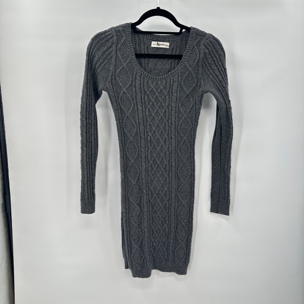 Abercrombie & Fitch Gray Cable Knit Sweater Dress Small Long Sleeve Midi Cozy